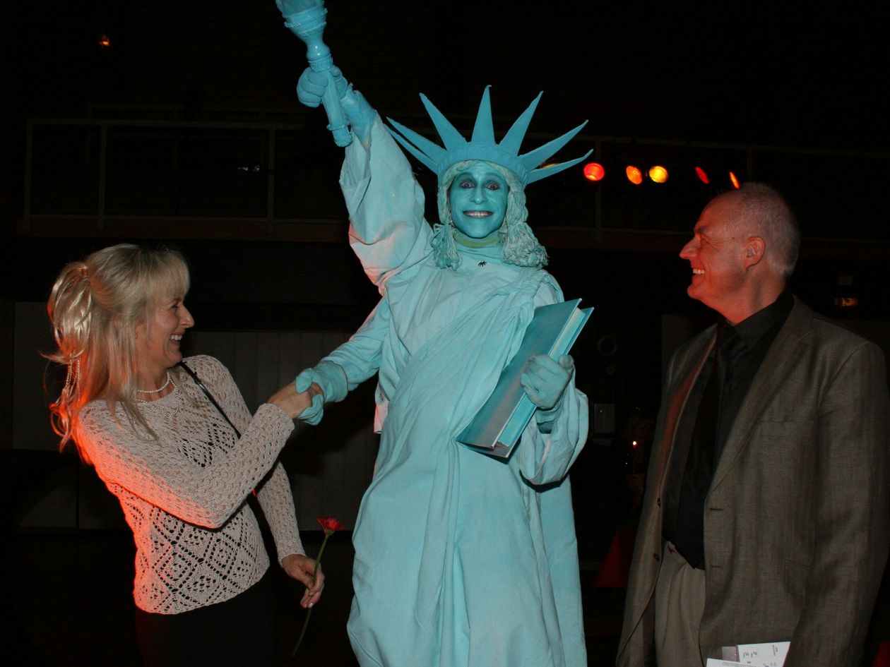 Living doll, Estatua de la libertad